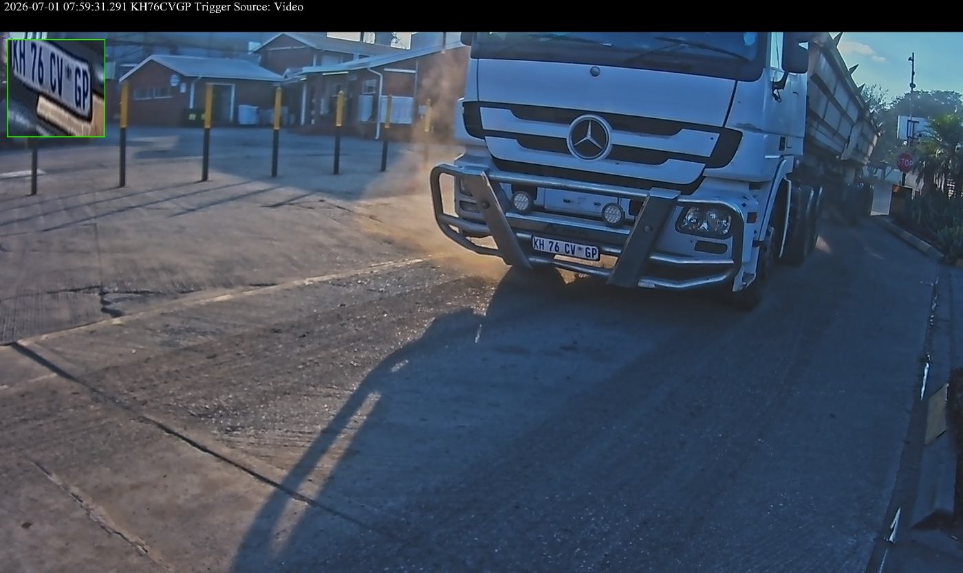 Live weighbridge capture, truck AB 12 CD GP